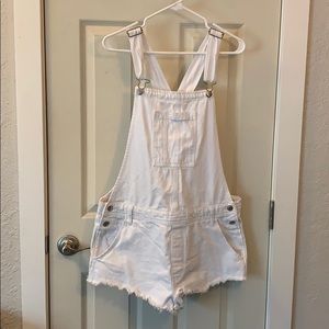 American Eagle outfitters overall shorts